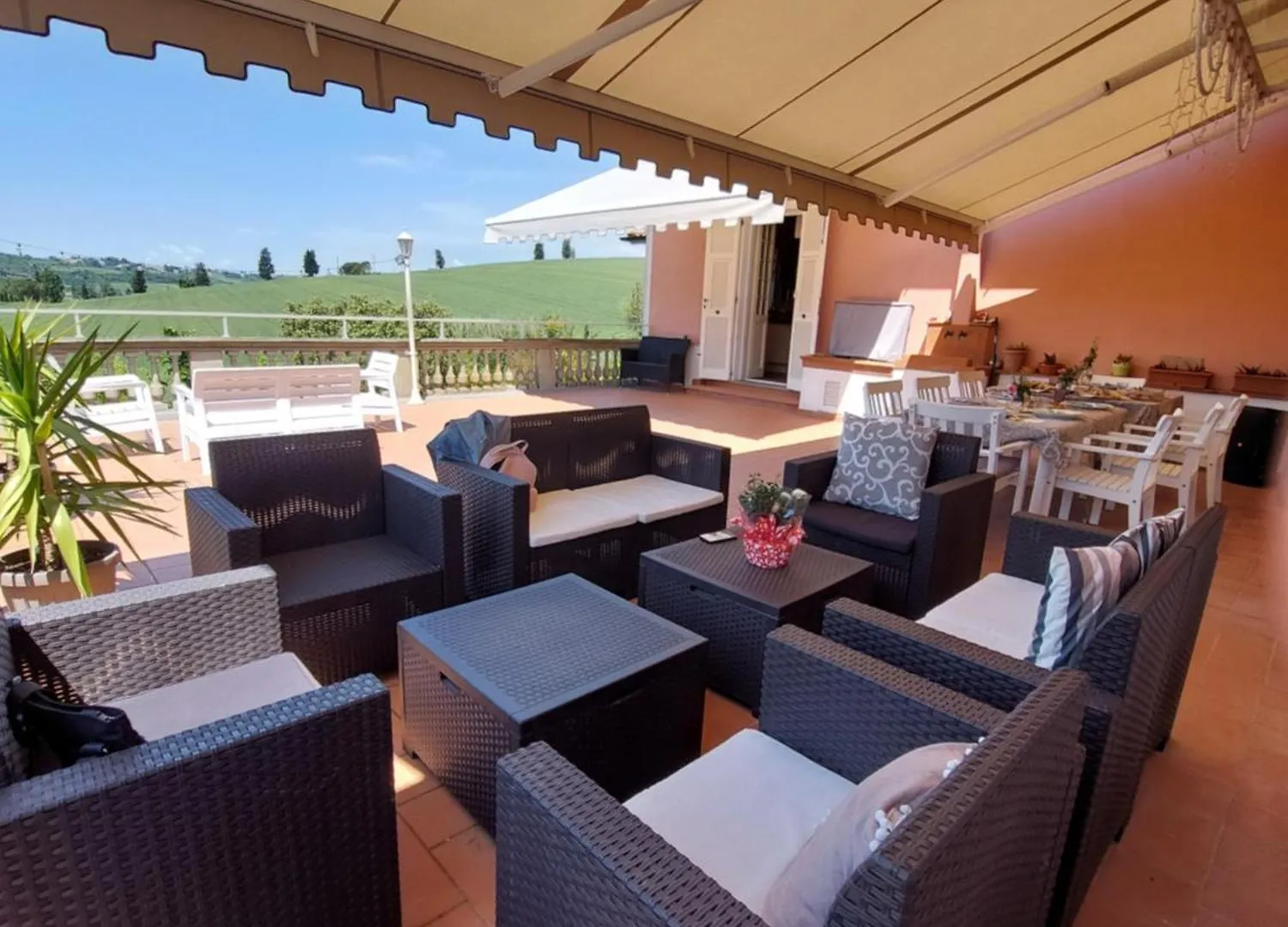 Casa Vacanza Campagna Empoli Terrazzo Belvedere Granaiolo 0*,  イタリア